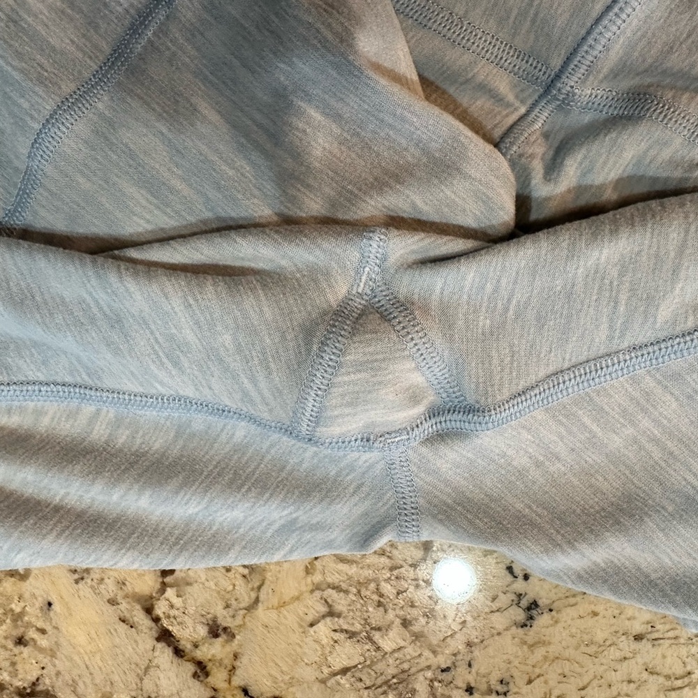 Victoria's Secret Light Blue Leggings - Size 8 24” Inseam - Picture 7 of 8